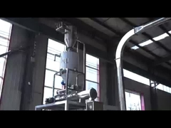 Dây chuyền sản xuất thức ăn cho cá cảnh 500kgh đang hoạt động trong nhà máy