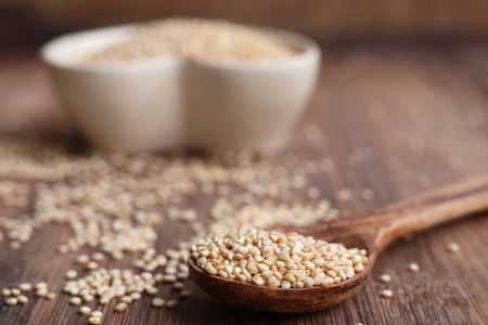 Máy làm thức ăn cho cá, tôm, vật nuôi nhỏ với nhiều hình dạng khác nhau